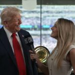 Americký prezident Donald Trump žartoval, že by mohol podpísať výkonný príkaz na premenovanie futbalu na „futbal“.