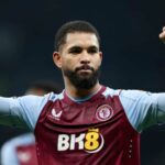 Douglas Luiz 'presťahovanie do Man United by mohol spôsobiť nepríjemné stretnutie s hráčmi, ktoré sa v roku 2024 vysmieval