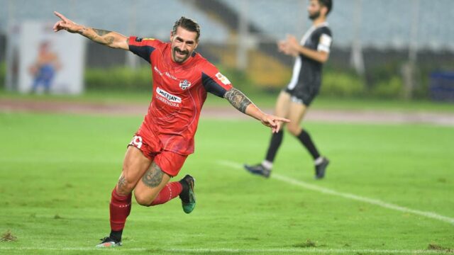 Durand Cup 2025: Luke Majdeni zasiahne neskoro ako Diamond Harbor FC Mohammedan Sporting

