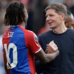 Ebelechi Eze et Marc Guehi d'Arsenal et Liverpool