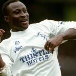 Yeboah vymenil Frankfurt do Leedsu v januári 1995