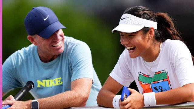 Emma Raducanu môže byť nastavená na ďalšiu zmenu trénerov po Wimbledonovom prejave

