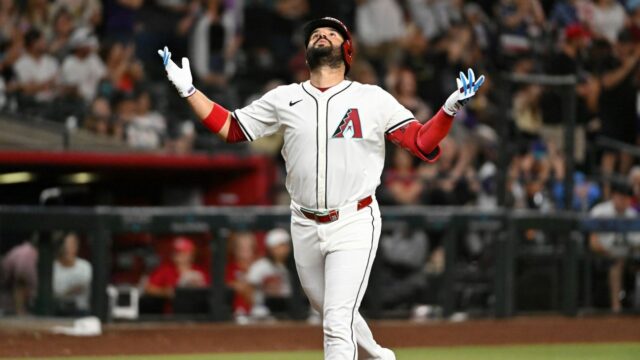 Eugenio Suarez zasiahol 5. homer v 3 hrách za diamantbacks

