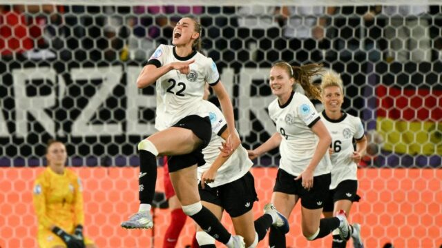 Euro 2025 Daily: Dlhý štrajk značky zabalené Nemecko

