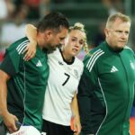 Euro 2025 žien: Nemecko očakáva správy o poslednom poškodení kapitána Giulia Gwinna