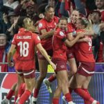 Euro žien 2025: Švajčiarsko porazí Island 2-0, aby udržal nádeje s Nokaut nažive