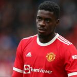Axel Tuanzebe kapitánový prvý tím Manchester United v ligovej väzbe proti Rochdale v roku 2019