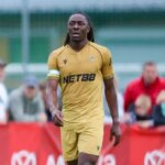 Eze Eze to Arsenal Transfer Twist, zatiaľ čo Andrea Berta poslala vzdornú správu o krištáľovom paláci