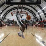 Komentáre k predstaveniu Nike Eybl od Jasona Crowe Jr.