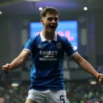 19 -year -old Findlay Curtis vystrelil domov z radu, ktorý objasnil prvý gól pre klub