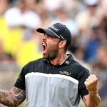 Form-Presponer Ryan Peake sa kvalifikuje na Open Championship po cyklistovom gangu