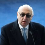 Futbalový agent Jonathan Barnett popiera znásilnenie a pašovanie uprostred amerického súdneho konania