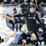 Galaxy v poslednom okamihu strelil gól, ktorý vynútil rovnosť s konkurentom LAFC