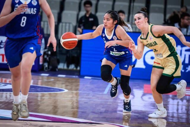 Gilas Pilipinas, Vanessa de Jesus, počas svojho zápasu proti Austrálii v Ázijskom pohári Fiba v roku 2025.