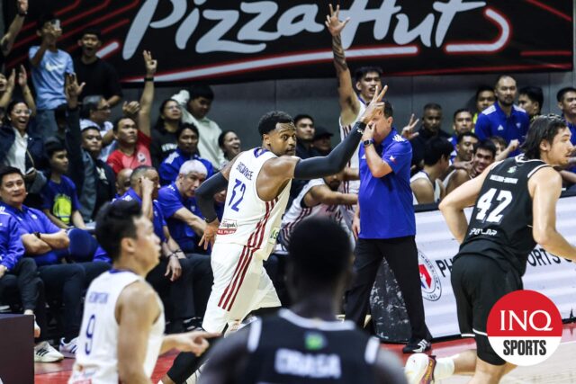 Justin Brownlee Gilas Pilipinas vs macau čierny