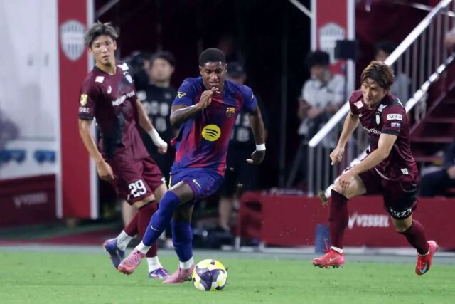Hansi Flick vysvetľuje, prečo je Barcelona „veľmi pozorný“ s Marcusom Rashfordom

