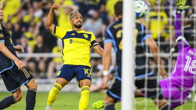 Hany Mukhtar's Stop Time Pk-Pk zdvihne Nashville o únii

