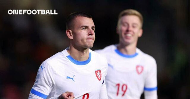 Heerenveen-Draw ofenzívne s druhou úrovňou skúseností zo Sparta Praha

