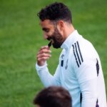 Homme Utd Transfer News: Striker Deal frappe le problème alors qu'Amorim a du mal à éliminer le «bois mort»