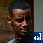 Howe je istý, že Isaac zostane v Newcastle po tom, čo útočník opustil Celtic | Newcastle United