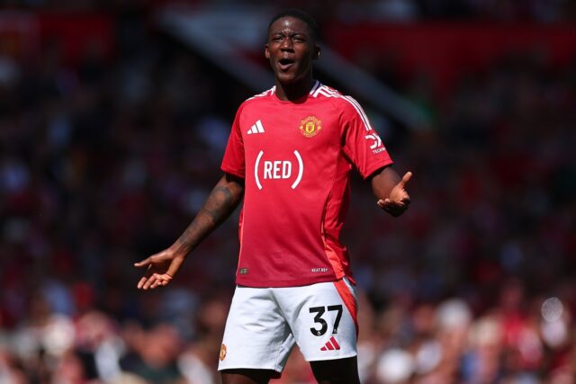 Hráč zostať v Old Trafford kvôli nedostatku záujmu

