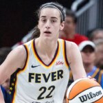Hráči WNBA musia „prijať“ Caitlin Clark, hovorí basketbalová legenda