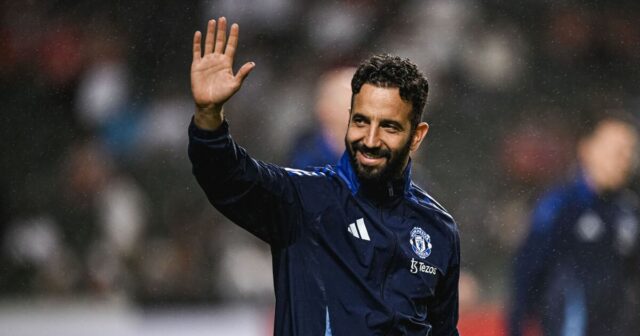 Hviezda Man Utd ukazuje skutočné farby po objednávke na tréning samotného futbalového športu

