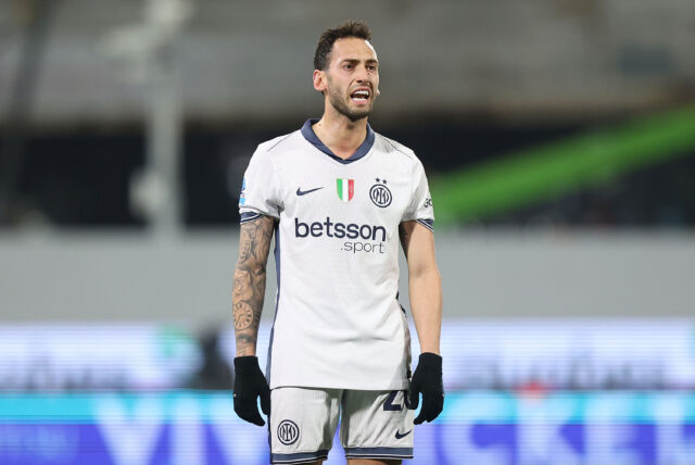 Inter Miláno chcem Hakan Calhanoglu Future rozhodol pre predpis predpis

