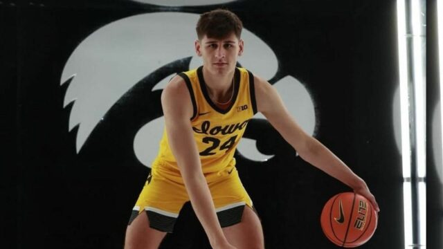 Iowa Hawkeyes dostáva veľkú podporu, keď 4 -hviezdičkový PF Thompson sa dopúšťa Iowa a reklasifikuje

