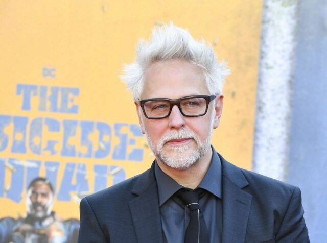 James Gunn robí nového Batmana? Režisér Superman hovorí Joshovi Horowitzovi, že produkcia filmu je „režírovaná správnym smerom“


