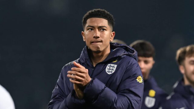 Jobe Bellingham sa snaží zviesť Gunnerovu hviezdu Borussia Dortmund

