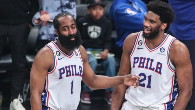 Joel Embiid už nehovorí o podmienkach s bývalým spoluhráčom 76ers Jamesom Hardenom

