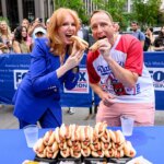 Joey Chestnut sa vrátiť do súťaže o stravovanie v hotdog na Nathan na rok 2025