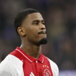 Jorrel Hato Move má zmysel pre Chelsea, ale problém Levi Crowill bol nahý