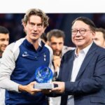 Každé slovo, ktoré Thomas Frank povedal mladému hráčovi Tottenhamovi, ktorý zapôsobil na zranenie Solanke
