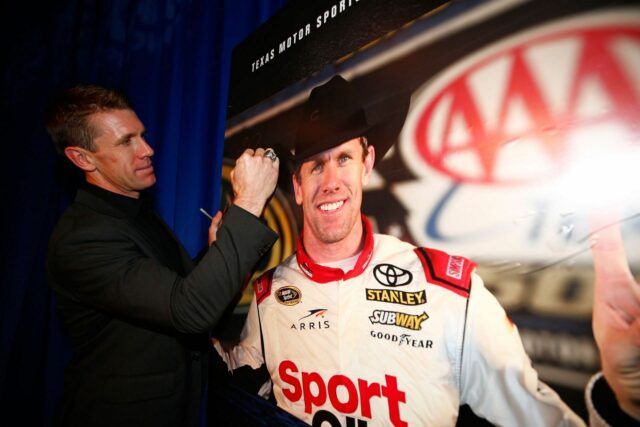 Carl Edwards počas slávy NASCAR v kongresovom centre Charlotte. Zdroj: Imagn