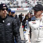 Pilot série NASCAR Cup, Carl Edwards, 99 automobil po nehode na Aaron 499 v roku 2009. Zdroj: Imagn