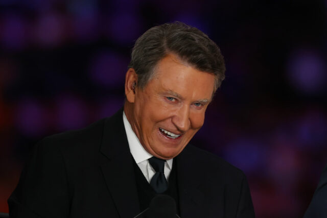 Keď Wayne Gretzky odhalil, čo sa naučil od svojho „idolu“ Gordie Howe


