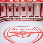 Arsenal, Mon United, Chelsea, Liverpool a spol. Môže odmietnuť prístup k šatne