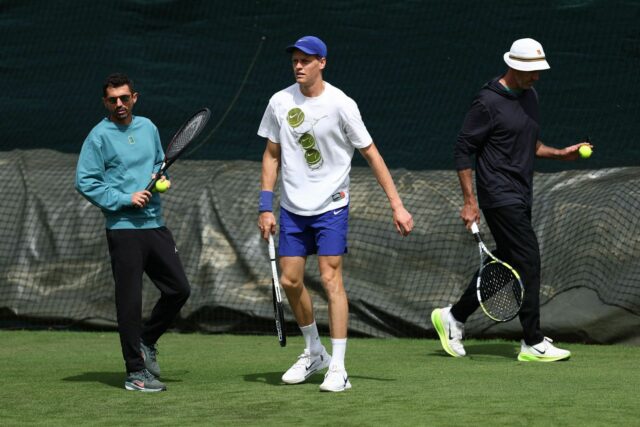 Jannik Sinner vo Wimbledone 2025. (Foto: Getty)