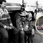 Bývalý pilot NASCAR Richard Petty so svojím synom Kyle Petty v červenej miestnosti slávy NASCAR NASCAR. Zdroj: Imagn