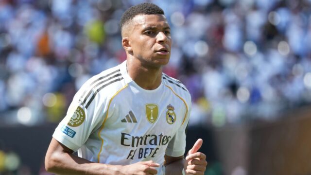 Kylian Mbappé ide do Jersey číslo 10 v Real Madrid - zdroj

