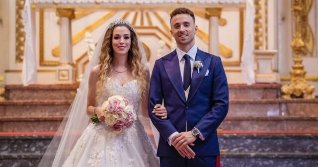 La femme de Diogo Jota arrive à la chapelle où le cercueil de Tragic Star est pris pour un sillage privé

