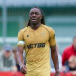 La poursuite d'Arsenal d'Ebelechi Eze en difficulté sur deux clauses de transfert