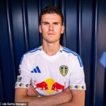Sam Byram zdôraznil, že Leeds United sa musí pokúsiť byť