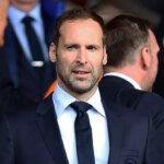 Legenda Arsenalu a Chelsea, syna Petr Cecha, podpisujú profesionálnu zmluvu s súperom Premier League