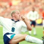 Legenda Paul Gascoigne po tom, čo bol v intenzívnej lekárskej starostlivosti po tom, čo bol polopriepustný