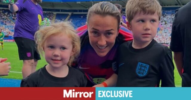 Lioness Lucy Bronze odhaľuje sladký synovec „si myslí, že Aunty House na štadióne“

