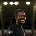 Lioness Super-Sub Michelle Armyemang je prepnutý na anglické hry hraním klavíra
