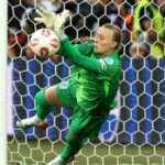 Lionesses Hero Hannah Hampton utrpel pred finále skrytý rodinný zármutok